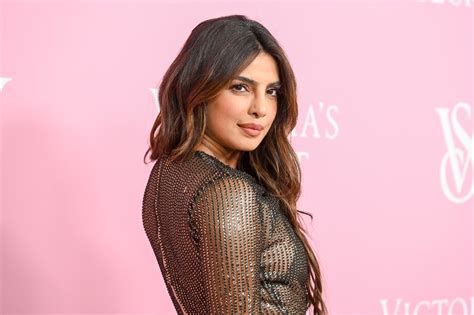 priyanka sex|Priyanka Chopra Nude: 720p HD Porn Videos & Sex Tapes